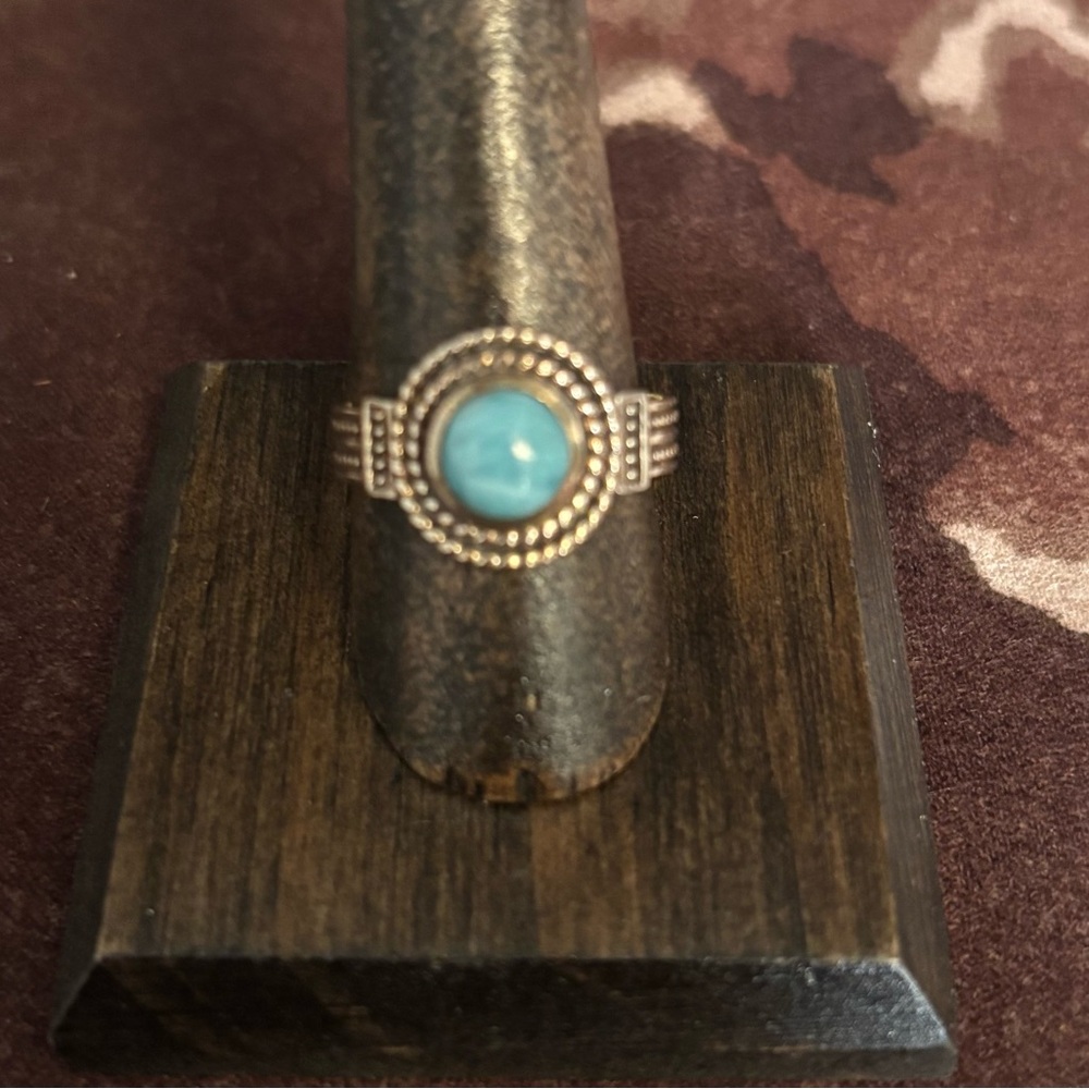 Sterling Silver ring with Turquoise stone. Size 9